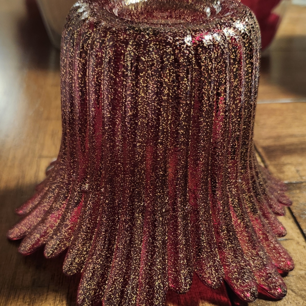 Elegant Red Glass Candle Holder - Picture 3 of 5